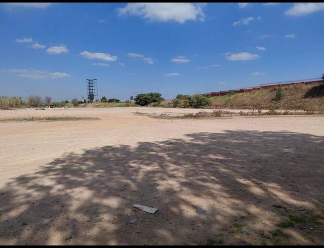 BUSINESS PROPERTY TO RENT IN BENROSE
